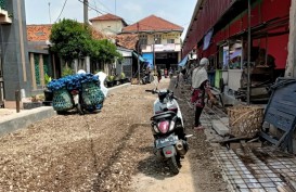 Dampak Revitalisasi, Warga di Sekitar Pasar Ciasem Subang Protes Kehilangan Jalan Desa