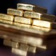 Harga Emas Lanjutkan Kenaikan Empat Hari Beruntun Terimbas Dolar AS yang Melemah