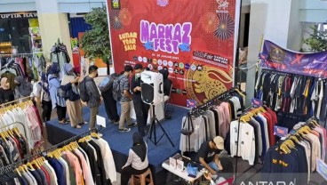 Bisnis Baju Bekas Menarik Minat Anak Muda