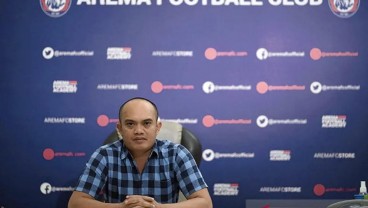 Sejumlah Pemain Arema FC Terluka Akibat Insiden Pelemparan Batu ke Arah Bus