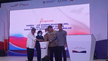 Menteri PUPR Resmikan Pabrik LRB di Karawang: TKDN 78,75 Persen