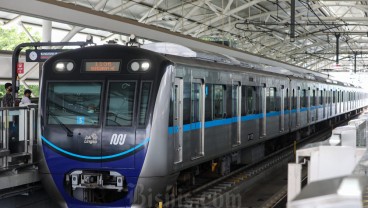 MRT Jakarta Gandeng BCA Digital, Permudah Beli Tiket