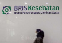 Karyawan di salah satu berada kantor cabang Badan Penyelenggara Jaminan Sosial (BPJS) Kesehatan di Jakarta, Selasa (12/7/2022). Bisnis/Fanny Kusumawardhani