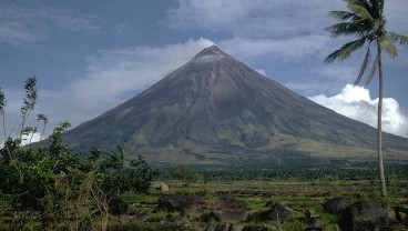 Sejarah 1 Februari,  1.200 Orang Meninggal Dunia Akibat Letusan Gunung Mayon