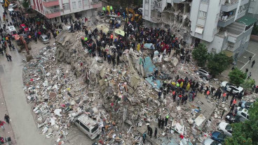 Update Gempa Turki: 1.504 Orang Tewas, 592 di Antaranya di Suriah