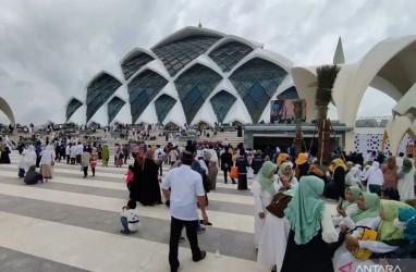 Bocah Berusia Empat Tahun Jatuh dari Lantai Dua Masjid Al Jabbar, Begini Kondisinya
