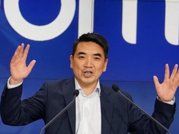Profil Eric Yuan CEO Zoom yang PHK 1.300 Karyawan