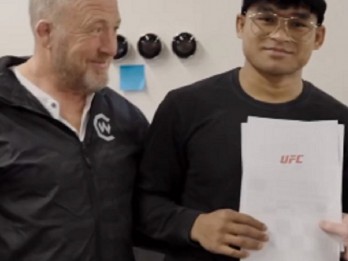 Profil Jeka Saragih: Dapat Kontrak UFC meski Kalah di Final