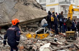 Tim Penyelamat Rusia Temukan 27 Mayat Korban Gempa Turki dan Suriah