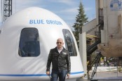 Perusahaan Antariksa Jeff Bezos Resmi di Kontrak NASA untuk Ekspedisi Mars