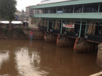 Jakarta Waspada Banjir, Pintu Air Pasar Ikan Siaga Dua