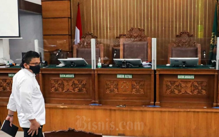 Terdakwa kasus pembunuhan berencana terhadap Brigadir Nopriansyah Yosua Hutabarat, Ferdy Sambo menjalani sidang putusan di Pengadilan Negeri Jakarta Selatan, Jakarta, Senin (13/2/2023). Bisnis - Arief Hermawan P