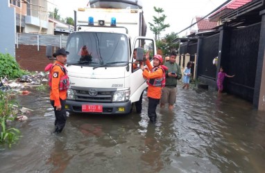 Kota Makasar Dikepung Banjir, 1.869 Jiwa Mengungsi