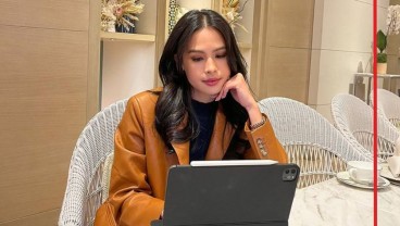 Maudy Ayunda Suka Baca Buku di Pojok Ruangan, Kok Bisa?