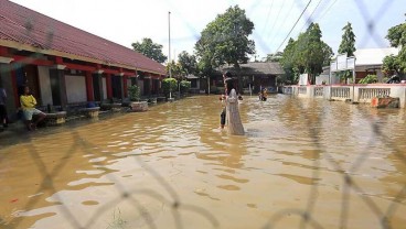 Cuaca Ekstrem, Siswa di Makassar Belajar Daring hingga 16 Februari 2022