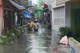Cuaca Ekstrem Bayangi Jawa Tengah, Solo Banjir, Tawangmangu…