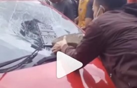 Viral Mobil Honda Brio Diamuk Massa di Makassar, Diduga Kabur Usai Isi Bensin