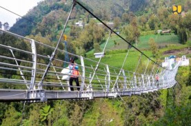 Biaya Pembangunan Jembatan Kaca Bromo Rp15 Miliar,…