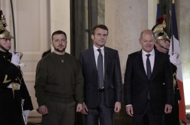 Macron dan Zelensky Bahas Percepatan Bantuan Militer…