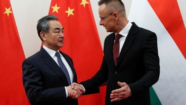 China dan Hongaria Siap Bekerja Sama untuk Akhiri Perang di Ukraina