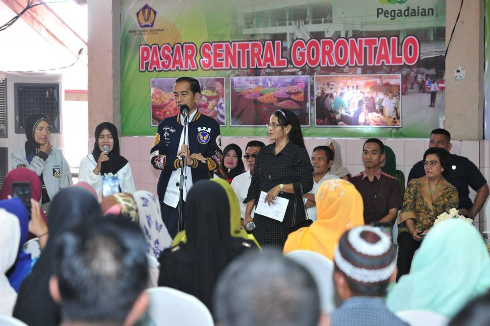 Menggegas Penerapan Bunga Kredit Mikro Nol Persen