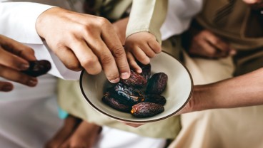 Niat Puasa Qadha, Doa Buka Puasa, dan Keutamaannya