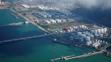 Gejolak Minyak Dunia Hadapi Ekonomi AS-China yang Kontradiktif
