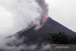 Gunung Karangetang Erupsi, Statusnya Siaga Level III