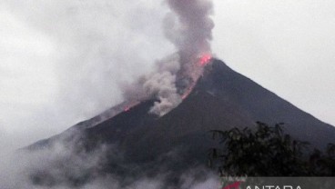 Gunung Karangetang Erupsi, Statusnya Siaga Level III