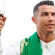 Gagah! Cristiano Ronaldo Tampil dengan Gamis dan Pedang di Hari Pendirian Arab Saudi