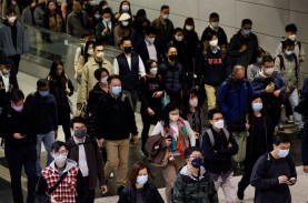 Hong Kong Cabut Aturan Wajib Pakai Masker Mulai 1…