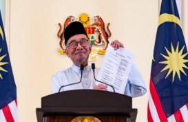 PNS Malaysia Tuntut Naik Gaji, Begini Reaksi Anwar Ibrahim