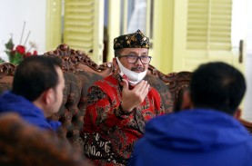 Bupati Cirebon Larang Kampanye Politik di Masjid