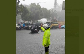5 RT dan 3 Ruas Jalan Jakarta Tergenang Akibat Hujan Lebat