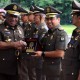 Wali Kota Tangerang Raih Penghargaan Bhakti Satpol PP dari Kemendagri
