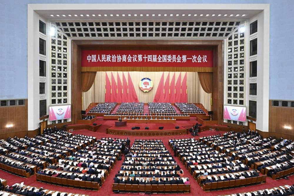 Targetkan Pertumbuhan 5 Persen, China Siap Gerogoti Tulang Keras