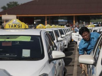 Misteri Pemborong Saham Taksi Express dari Grup Rajawali Milik Peter Sondakh
