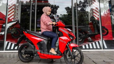 Utak-atik Investor Kakap di Saham Motor Listrik WIKA, NFCX, & SLIS