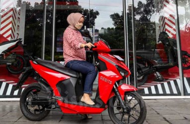 Utak-atik Investor Kakap di Saham Motor Listrik WIKA, NFCX, & SLIS