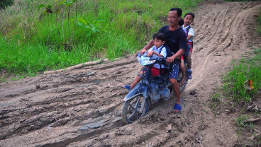 Akses Jalan Desa di Grobogan Jawa Tengah Belum Tersentuh Pembangunan