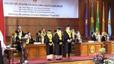 Pengukuhan Guru Besar Unpad: Tren Ujaran Kebencian Terus Meningkat