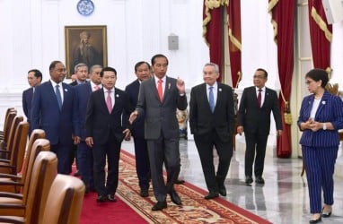 ASEAN Mencari Ceruk Cuan dari Pembukaan Perbatasan China