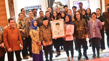 Hari Lahir Ke-80, Ma'ruf Amin Luncurkan Buku Kiai Wapres, Wapres Kiai