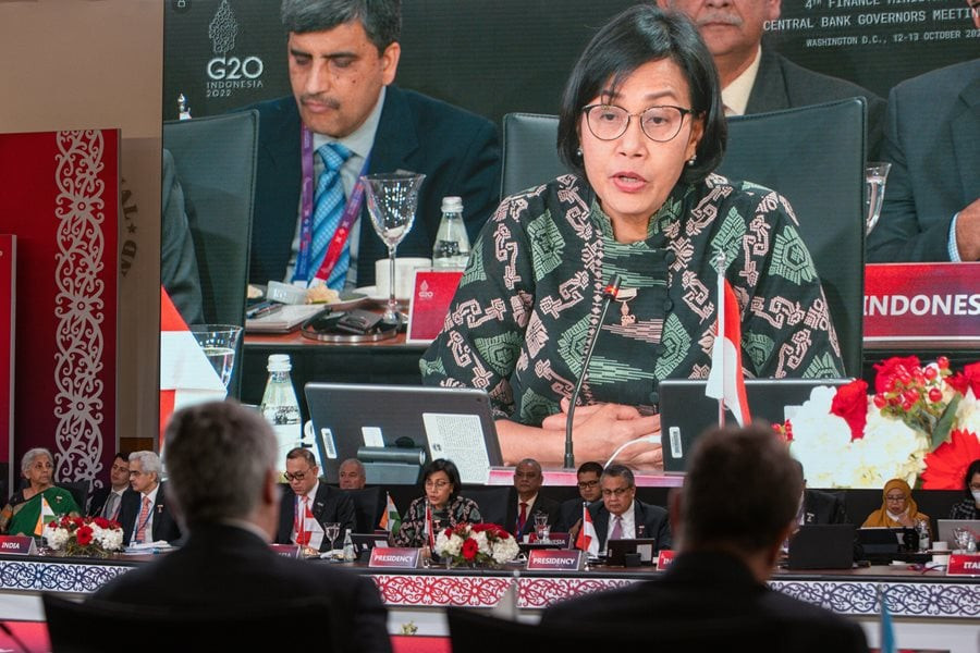 Menantang Sri Mulyani Cegah Kemenkeu Jadi Lumbung Tikus