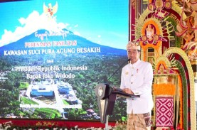 Jokowi Resmikan Fasilitas Kawasan Suci Pura Agung…