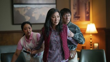 Sinopsis Film 'Everything Everywhere All At Once', yang Borong Piala Oscar 2023