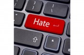 Cara Menangani Cyberstalking dan Pelecehan Daring
