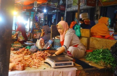 Jelang Puasa, Harga Daging Ayam dan Telur Ayam Kompak Naik