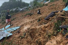 Bencana Longsor di Natuna Telan 50 Korban Jiwa, Pencarian…