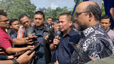 Ada 6 Truk Pakaian Bekas Impor di Riau Dimusnahkan, Supplier dari Batam